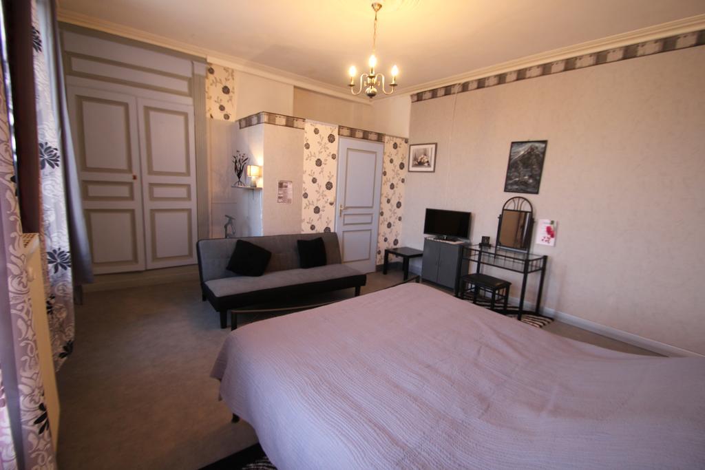 Domaine Des Roses Bed & Breakfast Vaudelnay Phòng bức ảnh