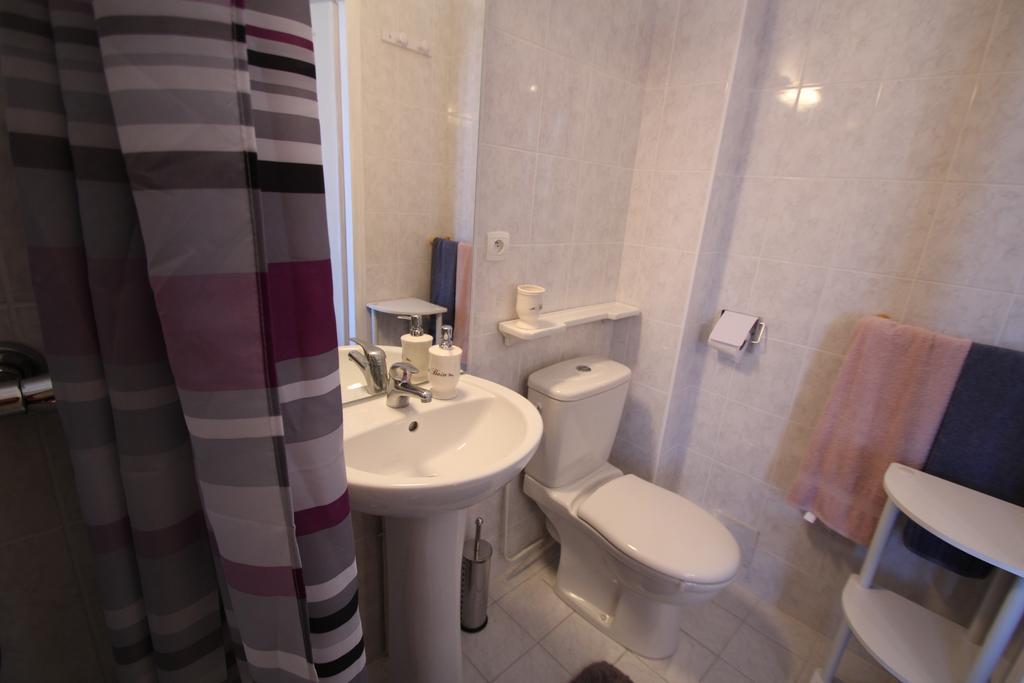 Domaine Des Roses Bed & Breakfast Vaudelnay Phòng bức ảnh