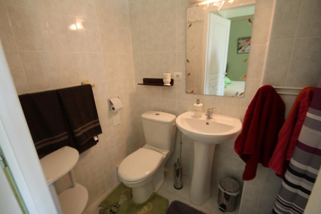 Domaine Des Roses Bed & Breakfast Vaudelnay Phòng bức ảnh